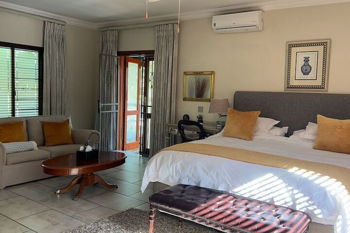 Room 32 of 57