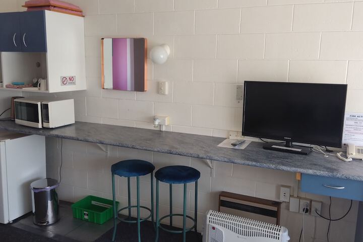 Room 14 of 24
