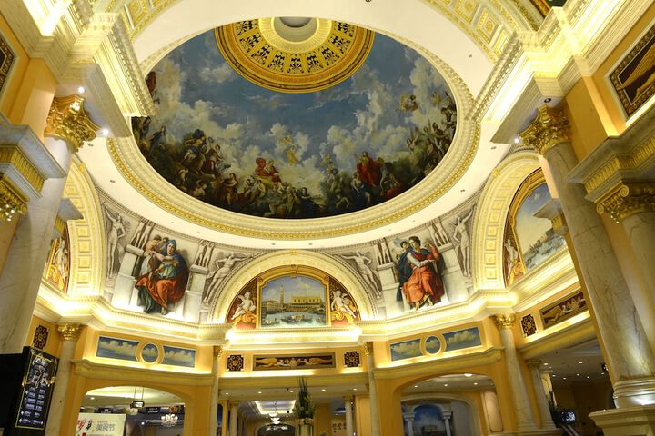 Hotel Lobby