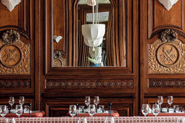 Dining 94 of 136