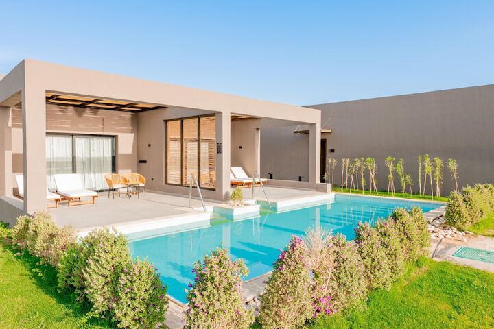 Pool 57 of 150