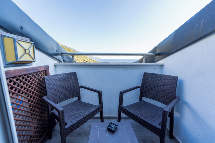 Terrace/Patio 63 of 169