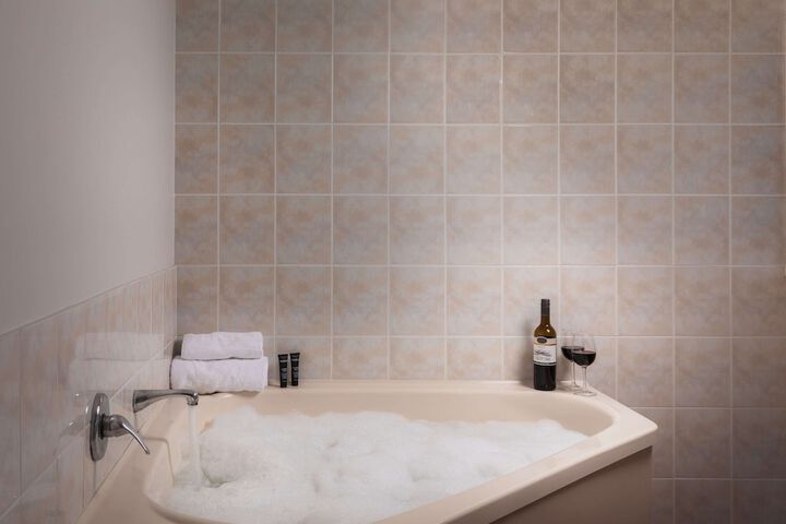 Bath Photo