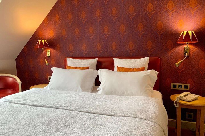 Room 17 of 55