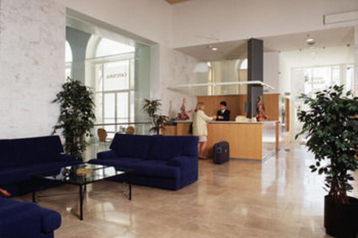 Hotel Interior 10 of 12