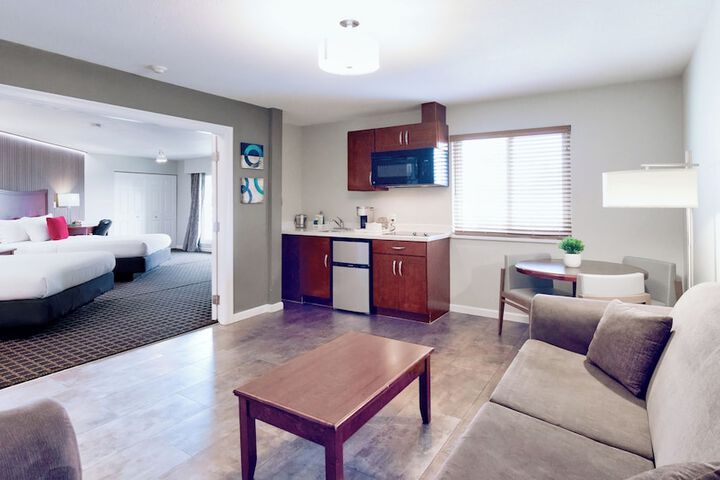 Room 53 of 95