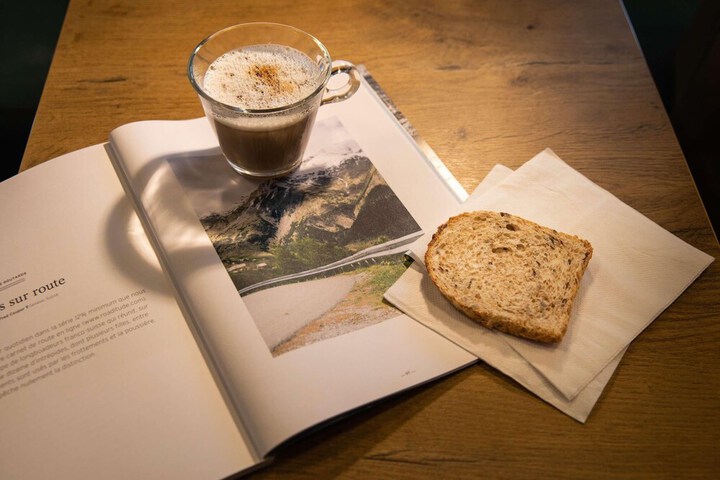 Breakfast/Coffee Service 46 of 55