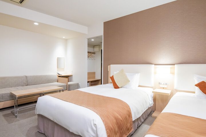 Room 21 of 71