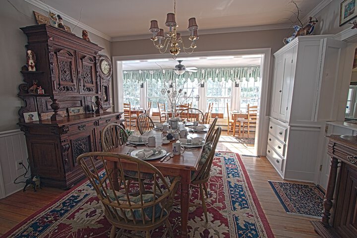 Breakfast/Coffee Service 182 of 203