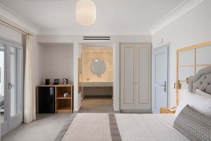 Room 49 of 219