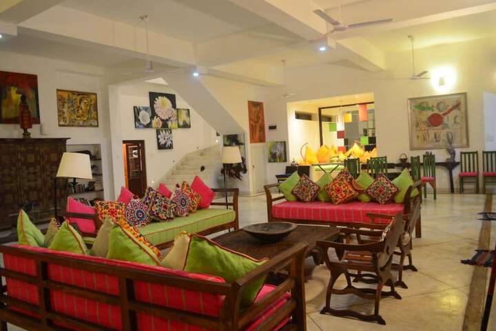 MIHIRI BEACH HOUSE
