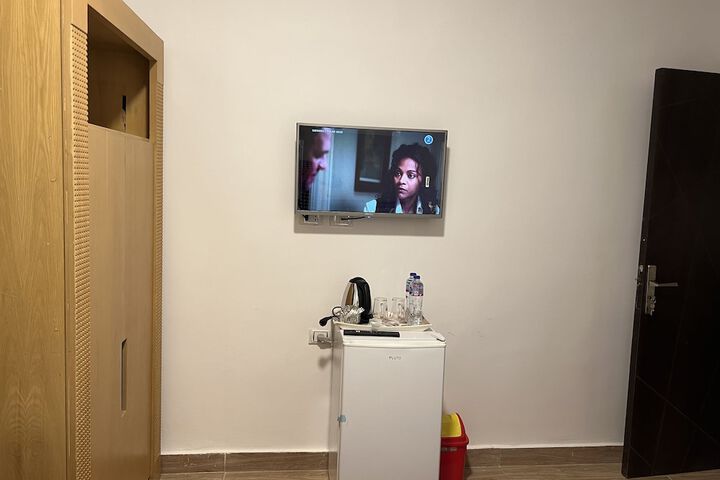 Room 14 of 62