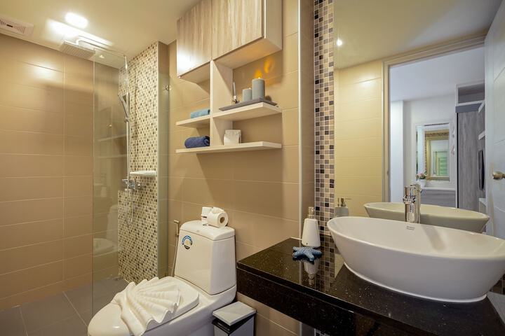 Room 40 of 50