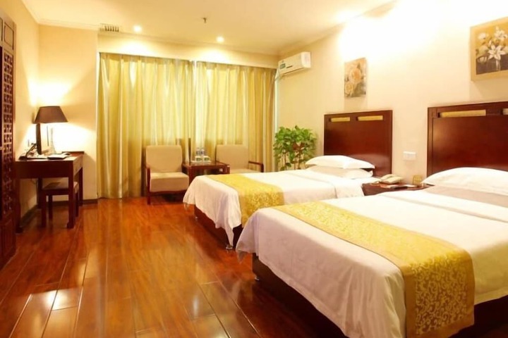 Room 20 of 52