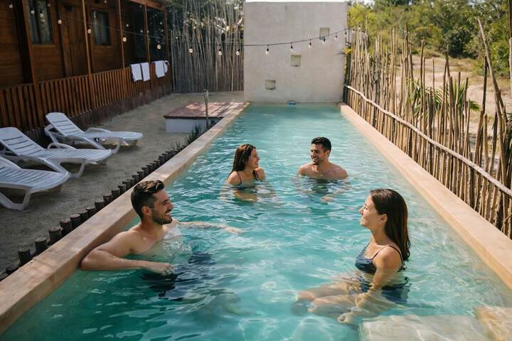 Pool 32 of 54