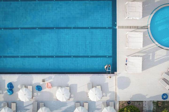 Hotel 37 of 50