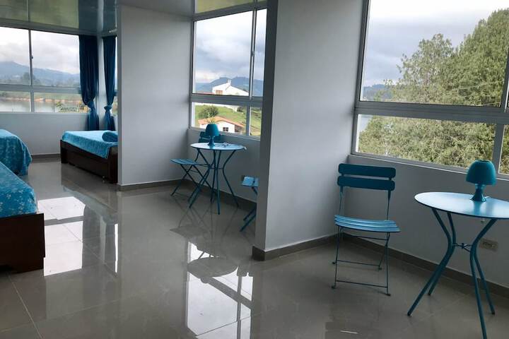 Room 5 of 72