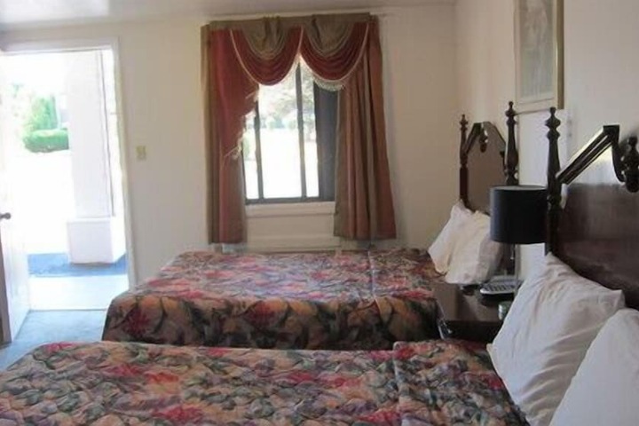 Hotel Interior 12 of 19