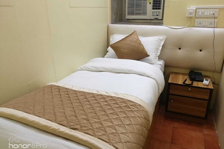 Room 20 of 46
