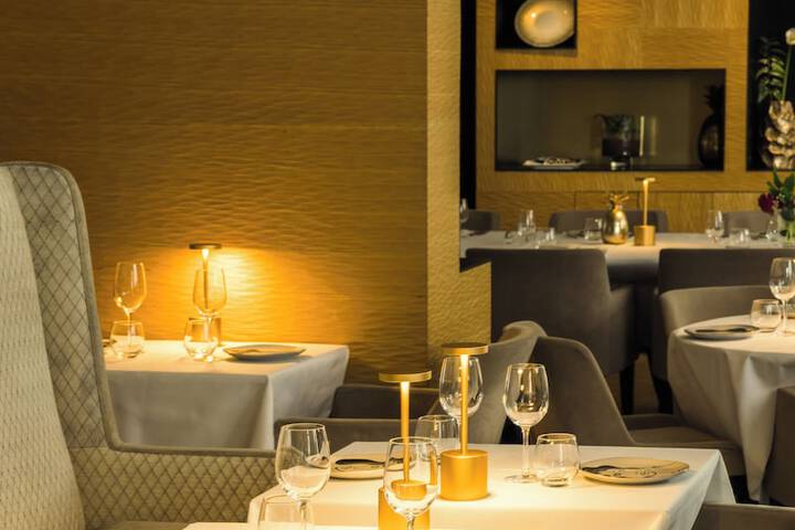 Dining Photos