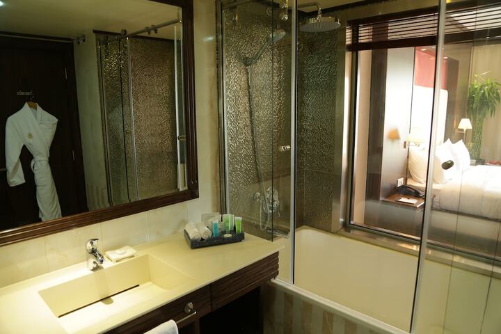 Bath Amenities