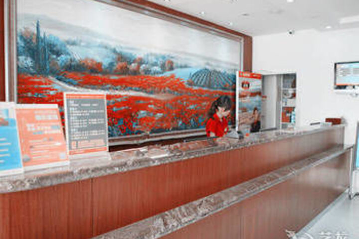 Hotel Interior 16 of 23