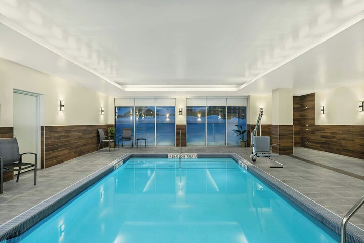 Pool 45 of 70