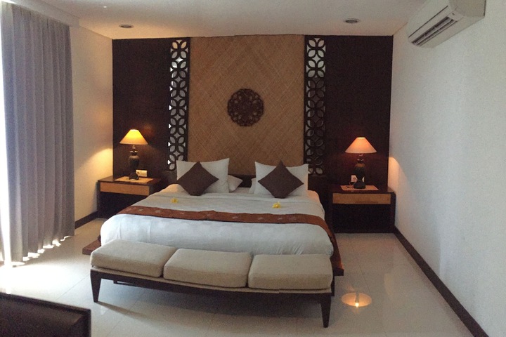 Room 7 of 52
