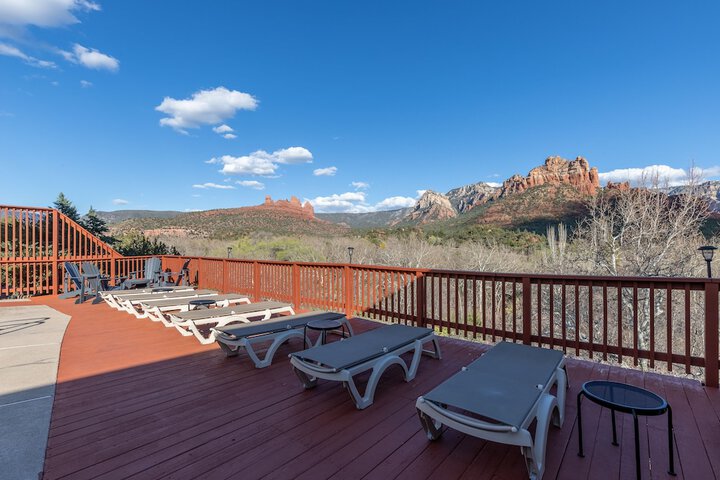 Sundeck