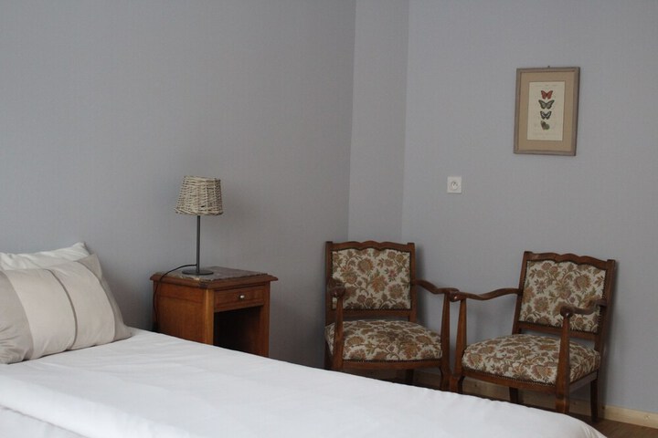 Room 12 of 60