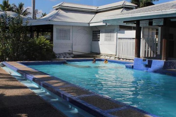 Pool 6 of 6