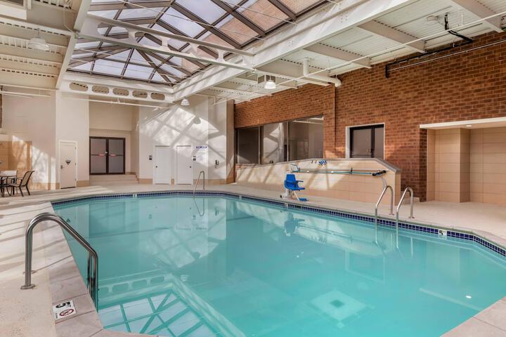 Pool 20 of 39