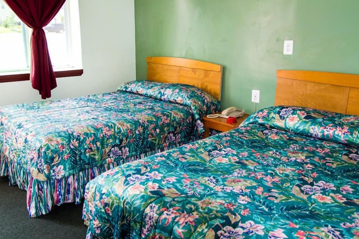 Room 15 of 18