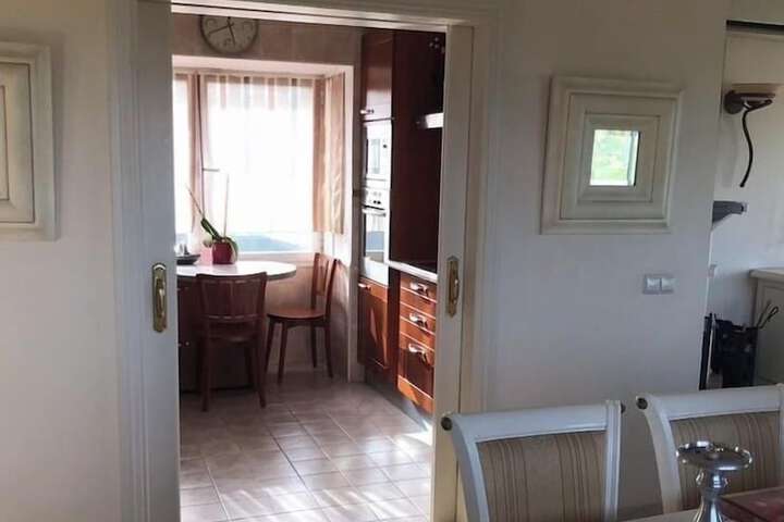 Room 16 of 21