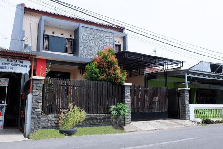 Homestay Tegal Tengah Kota by Simply Homy