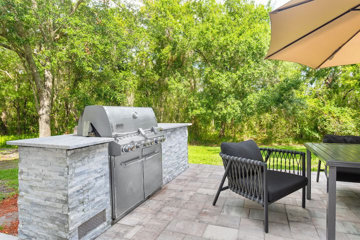 BBQ/picnic area