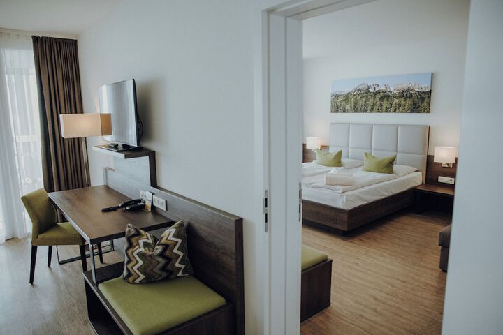 Room 5 of 58