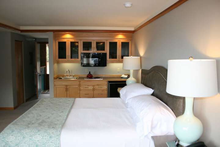 Room 34 of 231