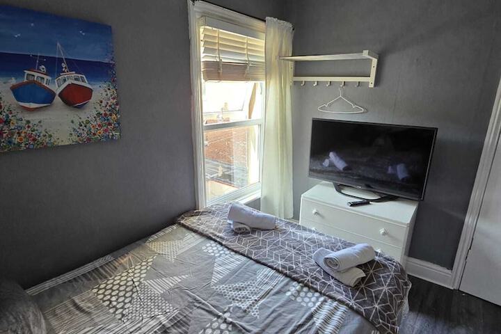 Room 17 of 41