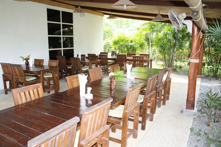Dining 93 of 159