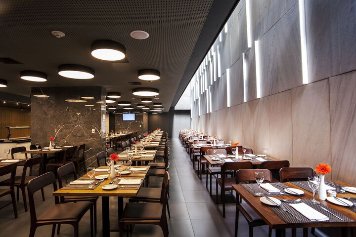 Dining 47 of 74