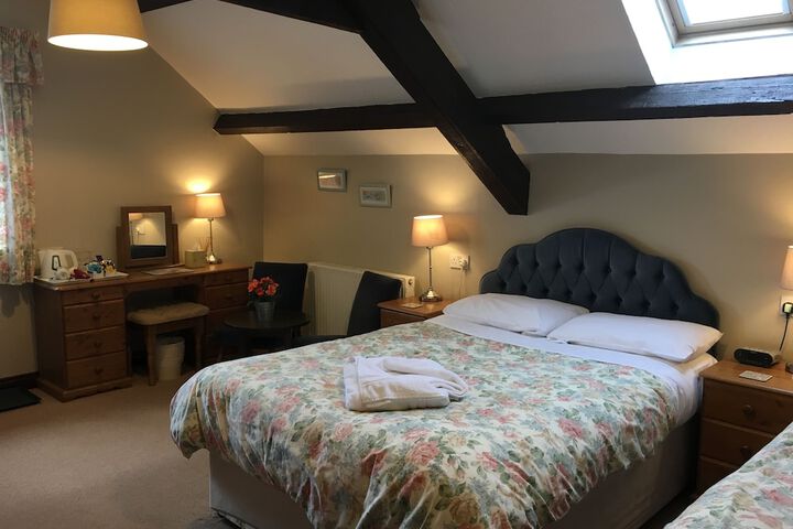 Room 4 of 46