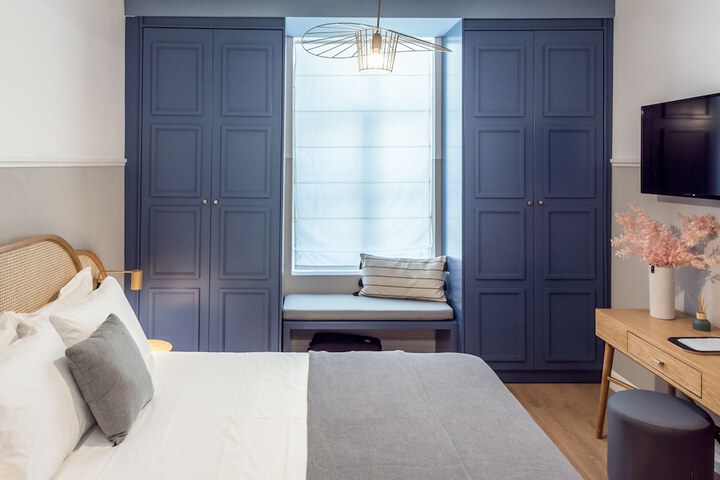 Room 25 of 58