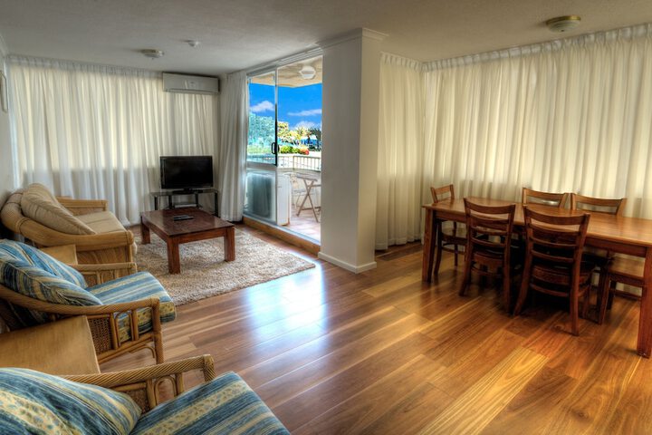 Room 21 of 37