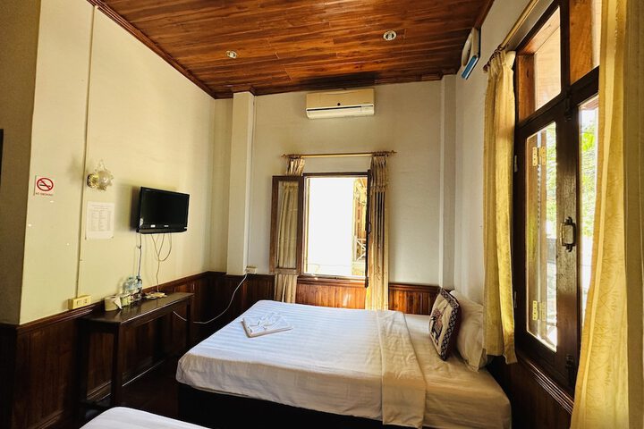 Room 56 of 149