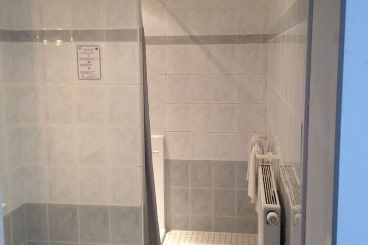Clean Restrooms