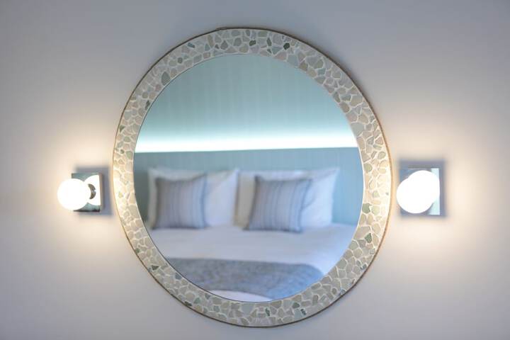 Room 53 of 175