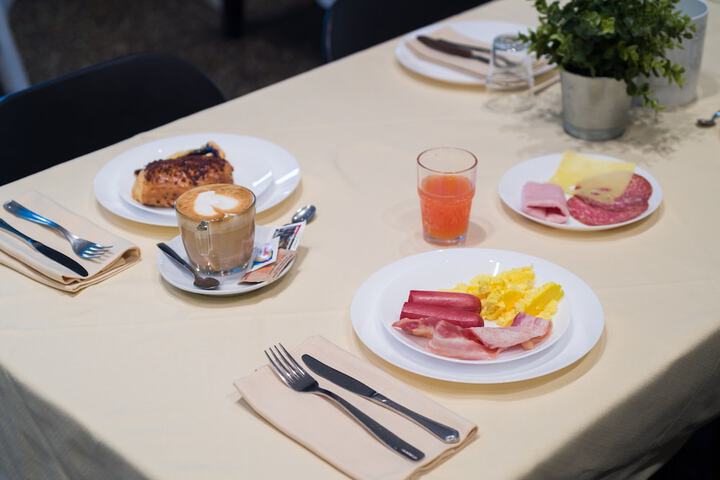 Breakfast area