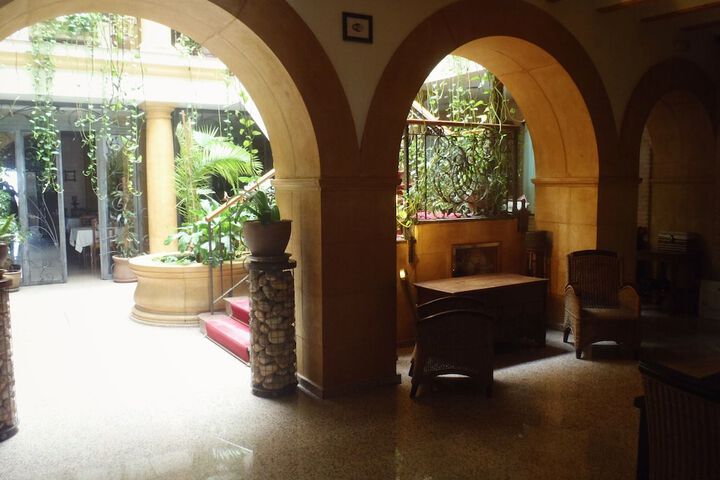 Ballroom/Hall 63 of 71