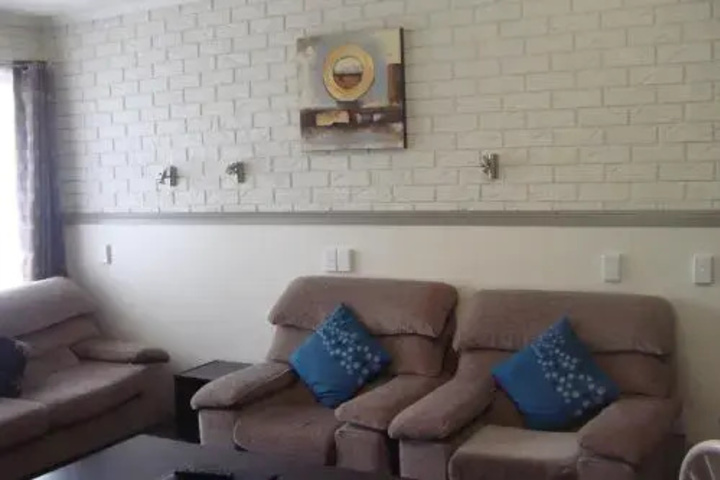 hotel_rooms